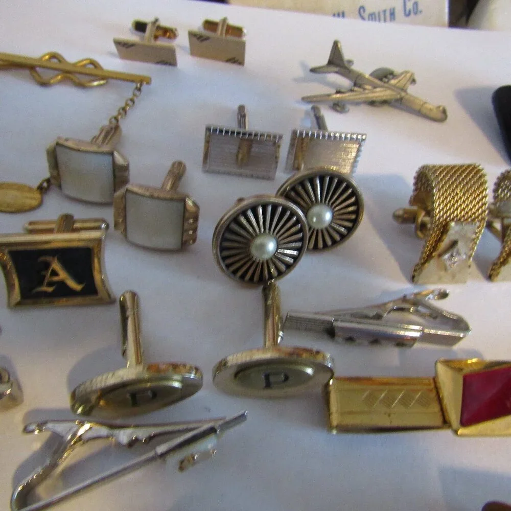 Vintage lot of MEN'S CUFF LINKS TIE BARS & CLASPS Hickok Swank Ford Anson
